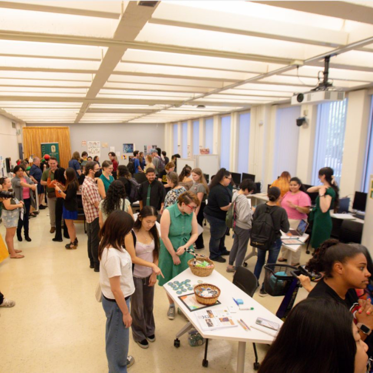 American Sign Language and Deaf Studies celebrates opening of new ASL Lab | csus.edu ASLandDeafStudiesCelebratesOpeningOfNewASLlab 768x768