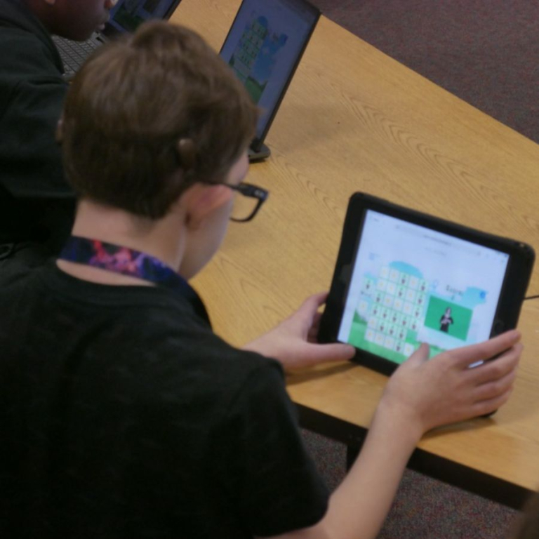 ASL Aspire wants to gamify STEM education for deaf kids | TechCrunch ASL Aspire Wants To Gamify STEM Education For Deaf Kids 768x768
