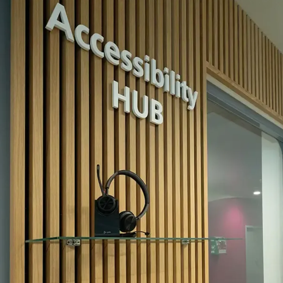 How P&G Leverages Technology to Support Deaf Communities | Sustainability How PG Leverages Technology To Support Deaf Communities